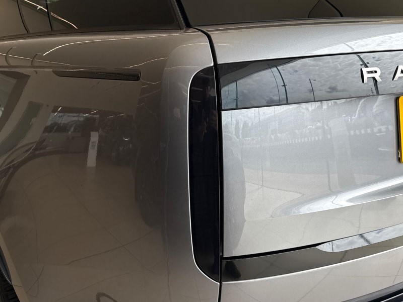 2023 (73) LAND ROVER RANGE ROVER 3.0 D300 HSE 4dr Auto 5564569