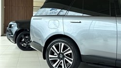 2023 (73) LAND ROVER RANGE ROVER 3.0 D300 HSE 4dr Auto 5564602