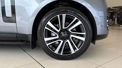 2023 (73) LAND ROVER RANGE ROVER 3.0 D300 HSE 4dr Auto 5564558