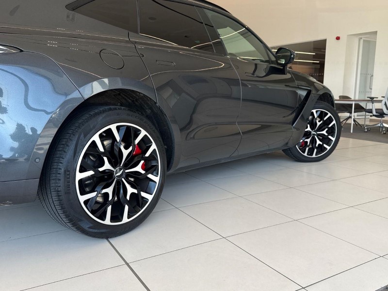 2021 (21) ASTON MARTIN DBX V8 550 5dr Touchtronic 5597858
