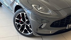 2021 (21) ASTON MARTIN DBX V8 550 5dr Touchtronic 5597852