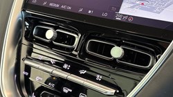 2021 (21) ASTON MARTIN DBX V8 550 5dr Touchtronic 5597847