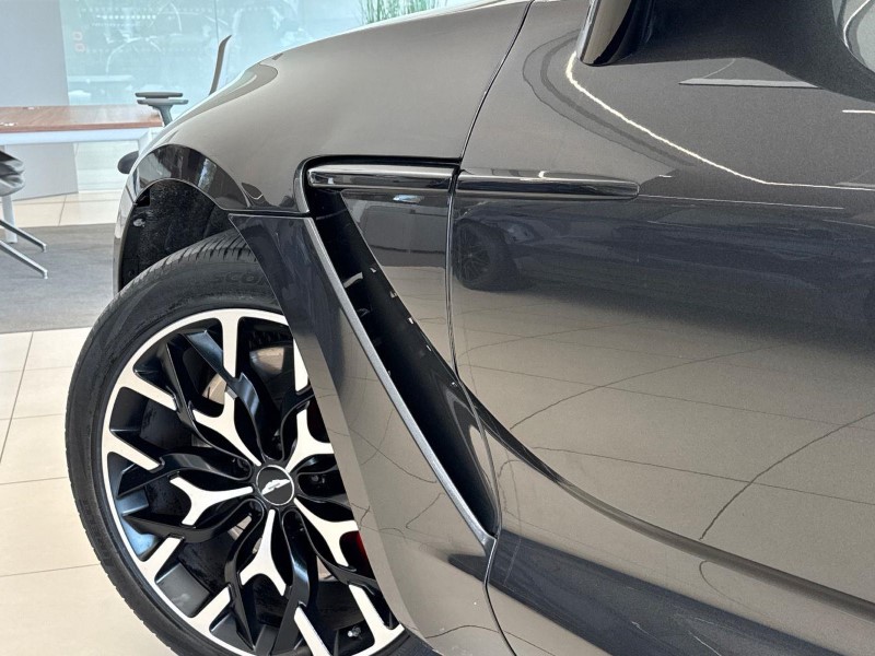 2021 (21) ASTON MARTIN DBX V8 550 5dr Touchtronic 5597832