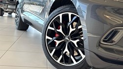 2021 (21) ASTON MARTIN DBX V8 550 5dr Touchtronic 5597854