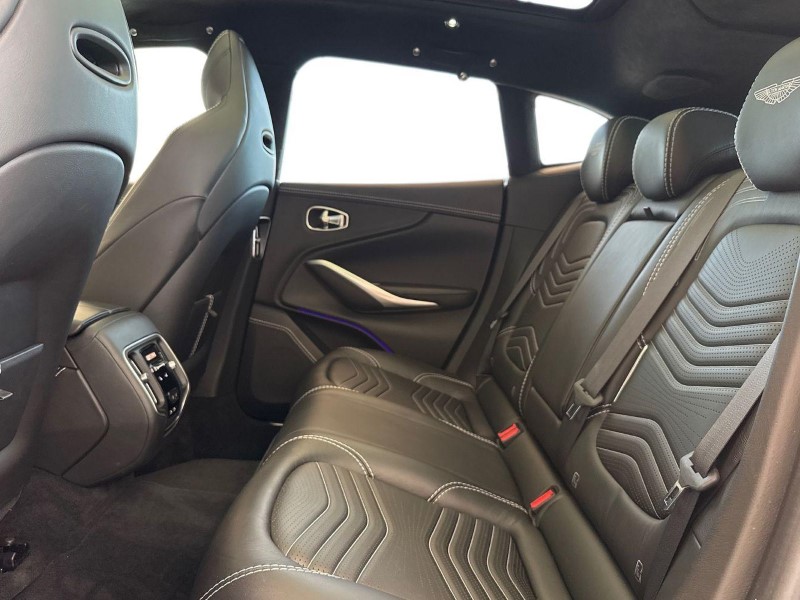 2021 (21) ASTON MARTIN DBX V8 550 5dr Touchtronic 5597816