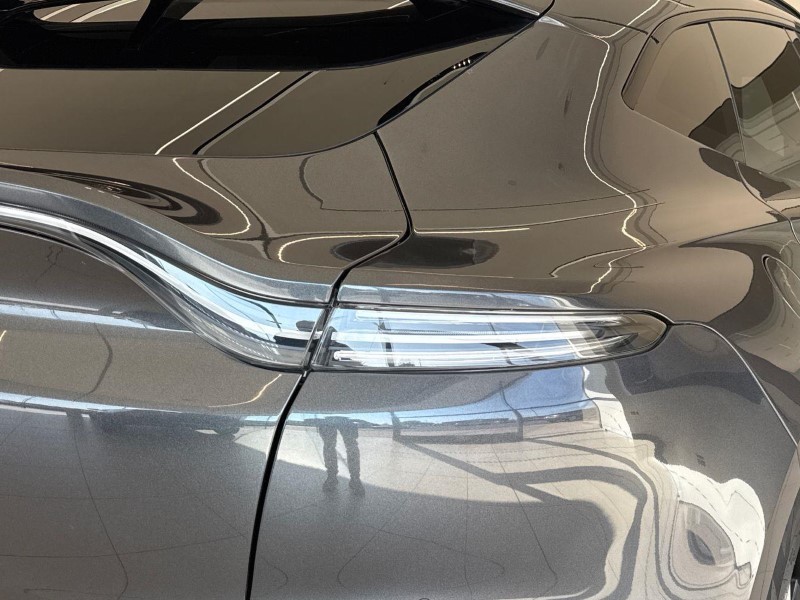 2021 (21) ASTON MARTIN DBX V8 550 5dr Touchtronic 5597857