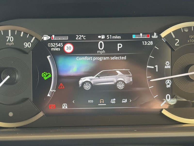 2022 (22) LAND ROVER DISCOVERY 3.0 D300 R-Dynamic HSE 5dr Auto 5554384
