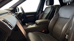 2022 (22) LAND ROVER DISCOVERY 3.0 D300 R-Dynamic HSE 5dr Auto 5554353