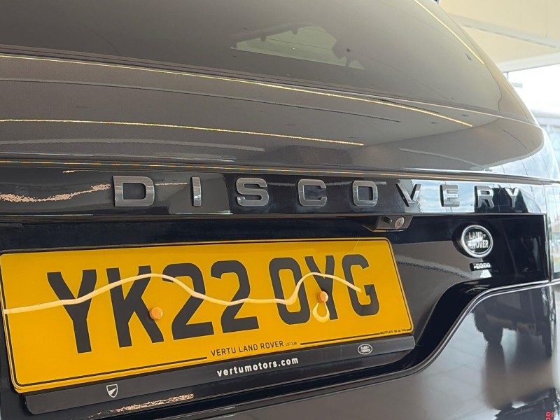 2022 (22) LAND ROVER DISCOVERY 3.0 D300 R-Dynamic HSE 5dr Auto 5554397