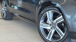 2022 (22) LAND ROVER DISCOVERY 3.0 D300 R-Dynamic HSE 5dr Auto 5554395