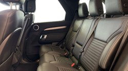 2022 (22) LAND ROVER DISCOVERY 3.0 D300 R-Dynamic HSE 5dr Auto 5554354