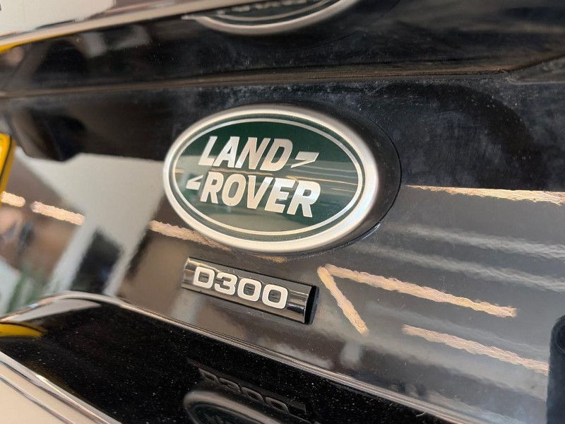 2022 (22) LAND ROVER DISCOVERY 3.0 D300 R-Dynamic HSE 5dr Auto 5554396