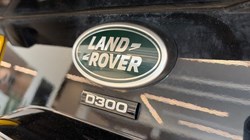 2022 (22) LAND ROVER DISCOVERY 3.0 D300 R-Dynamic HSE 5dr Auto 5554396