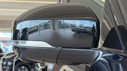 2022 (22) LAND ROVER DISCOVERY 3.0 D300 R-Dynamic HSE 5dr Auto 5554401
