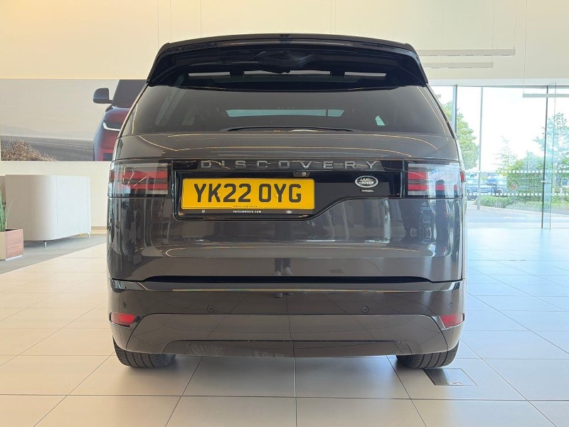 2022 (22) LAND ROVER DISCOVERY 3.0 D300 R-Dynamic HSE 5dr Auto 5554406
