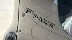 2023 (23) JAGUAR F-PACE 2.0 D200 R-Dynamic SE 5dr Auto AWD 5551964