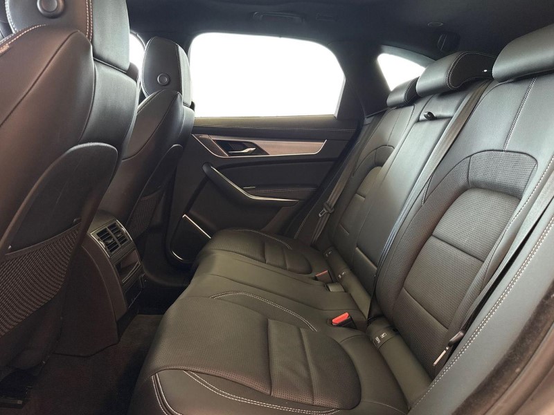 2023 (23) JAGUAR F-PACE 2.0 D200 R-Dynamic SE 5dr Auto AWD 5551923