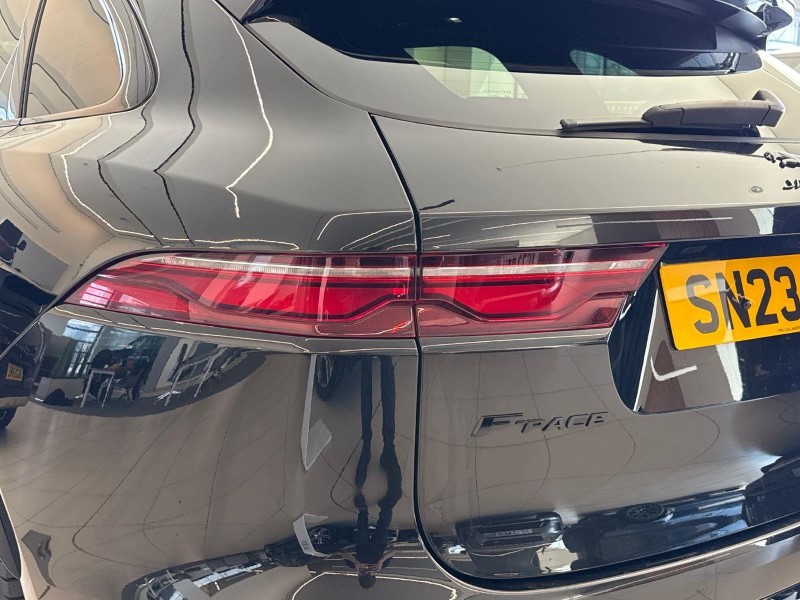 2023 (23) JAGUAR F-PACE 2.0 D200 R-Dynamic SE 5dr Auto AWD 5551938