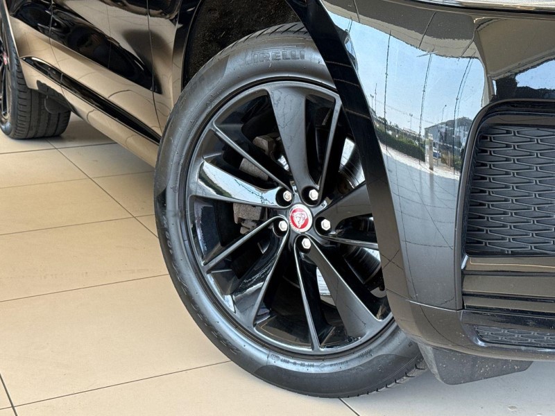 2023 (23) JAGUAR F-PACE 2.0 D200 R-Dynamic SE 5dr Auto AWD 5551962