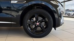 2022 (22) JAGUAR F-PACE 2.0 D200 R-Dynamic S 5dr Auto AWD 5570281