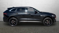 2022 (22) JAGUAR F-PACE 2.0 D200 R-Dynamic S 5dr Auto AWD 5570278