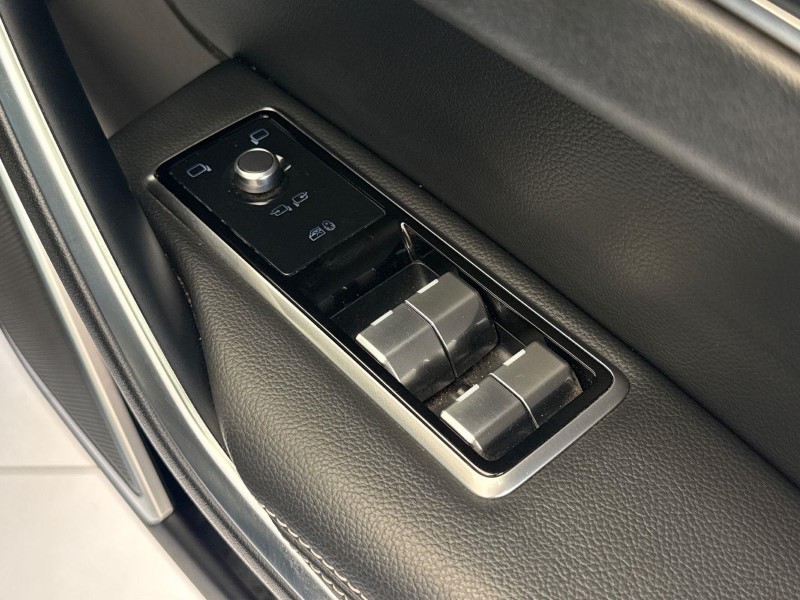2022 (22) JAGUAR F-PACE 2.0 D200 R-Dynamic S 5dr Auto AWD 5570295