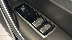 2022 (22) JAGUAR F-PACE 2.0 D200 R-Dynamic S 5dr Auto AWD 5570295