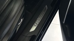 2022 (22) JAGUAR F-PACE 2.0 D200 R-Dynamic S 5dr Auto AWD 5570310