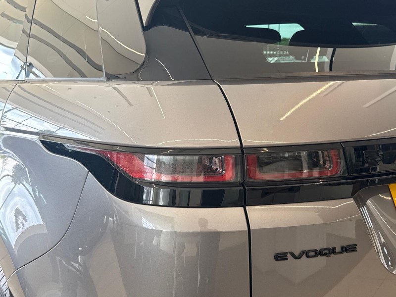 2022 (72) LAND ROVER RANGE ROVER EVOQUE 2.0 D200 Evoque Edition 5dr Auto 5558584