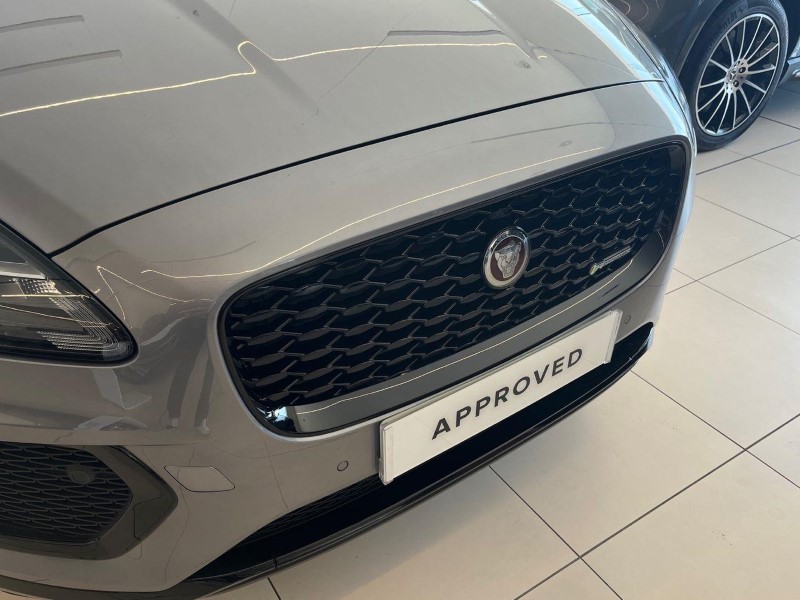 2023 (23) JAGUAR E-PACE 2.0 D200 R-Dynamic Black 5dr Auto 5550995