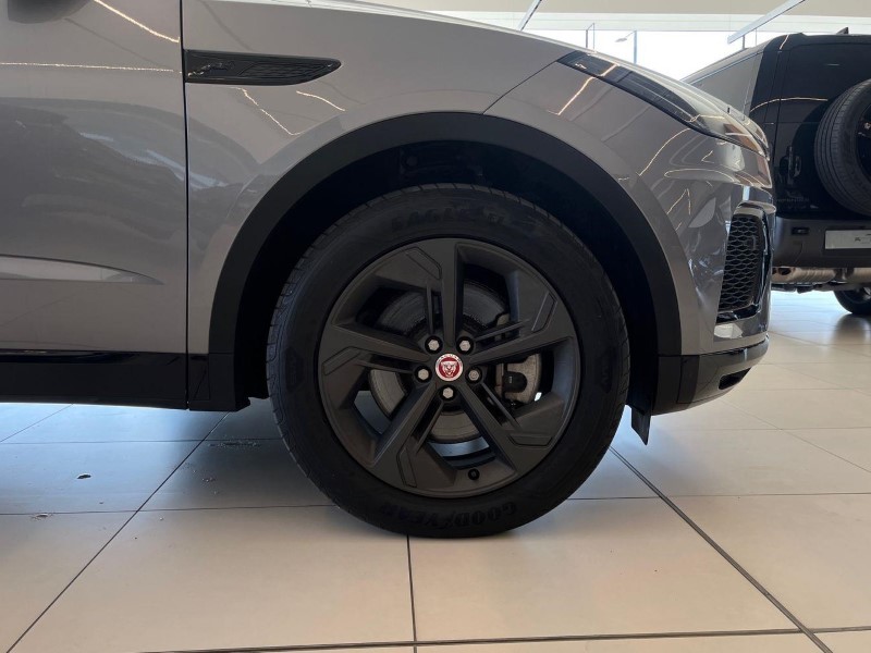 2023 (23) JAGUAR E-PACE 2.0 D200 R-Dynamic Black 5dr Auto 5550959