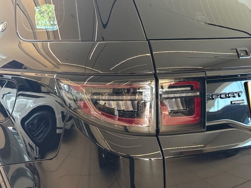 2022 (72) LAND ROVER DISCOVERY SPORT 1.5 P300e Urban Edition 5dr Auto [5 Seat] 5593340