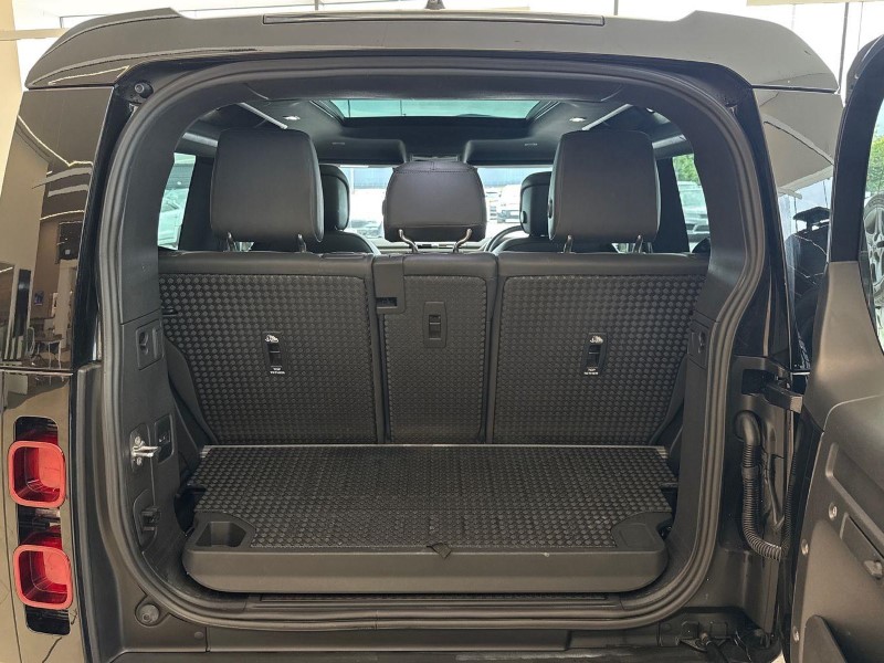 2024 (24) LAND ROVER DEFENDER 3.0 D250 X-Dynamic HSE 90 3dr Auto 5639049