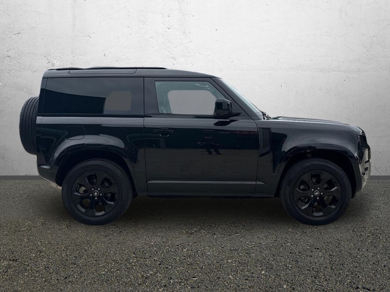 2024 (24) LAND ROVER DEFENDER 3.0 D250 X-Dynamic HSE 90 3dr Auto 5639044