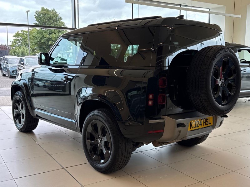 2024 (24) LAND ROVER DEFENDER 3.0 D250 X-Dynamic HSE 90 3dr Auto 5639089