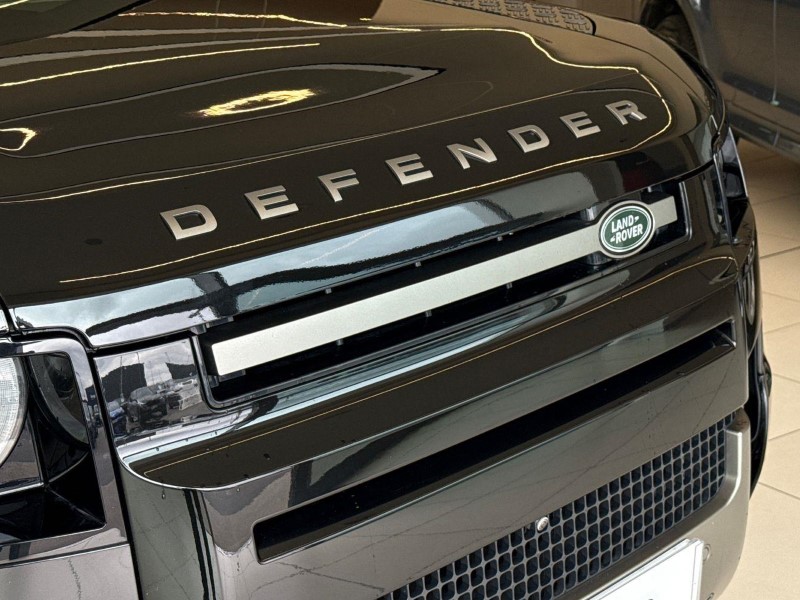 2024 (24) LAND ROVER DEFENDER 3.0 D250 X-Dynamic HSE 90 3dr Auto 5639079