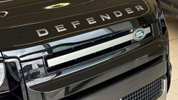 2024 (24) LAND ROVER DEFENDER 3.0 D250 X-Dynamic HSE 90 3dr Auto 5639079