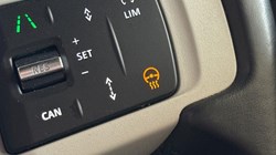 2024 (24) LAND ROVER DEFENDER 3.0 D250 X-Dynamic HSE 90 3dr Auto 5639066