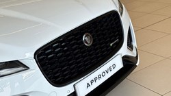2022 (72) JAGUAR F-PACE 2.0 D200 R-Dynamic Black 5dr Auto AWD 5592435