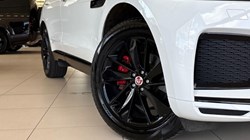 2022 (72) JAGUAR F-PACE 2.0 D200 R-Dynamic Black 5dr Auto AWD 5592436