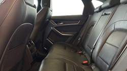 2022 (72) JAGUAR F-PACE 2.0 D200 R-Dynamic Black 5dr Auto AWD 5592396
