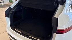 2022 (72) JAGUAR F-PACE 2.0 D200 R-Dynamic Black 5dr Auto AWD 5592431