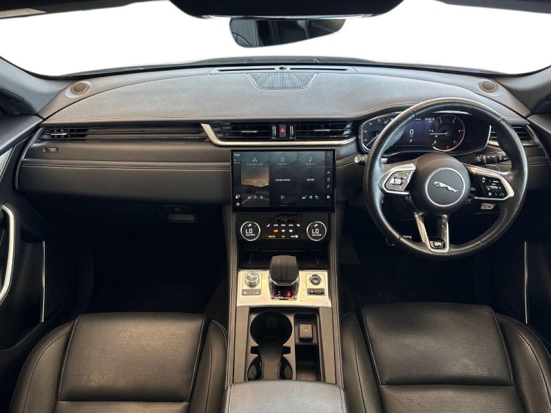 2022 (72) JAGUAR F-PACE 2.0 D200 R-Dynamic Black 5dr Auto AWD 5592401