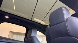 2022 (72) JAGUAR F-PACE 2.0 D200 R-Dynamic Black 5dr Auto AWD 5592413