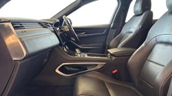 2022 (72) JAGUAR F-PACE 2.0 D200 R-Dynamic Black 5dr Auto AWD 5592395