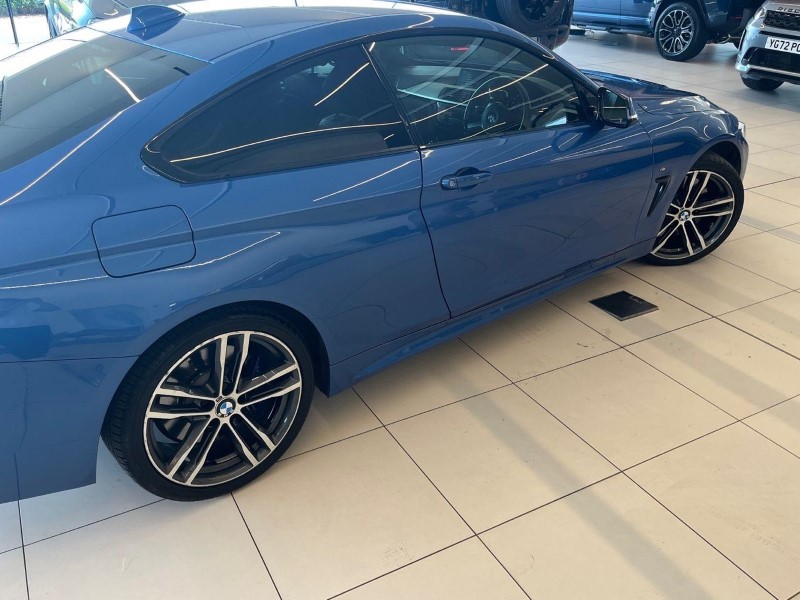 2017 (67) BMW 4 SERIES 430d M Sport 2dr Auto [Professional Media] 5552431