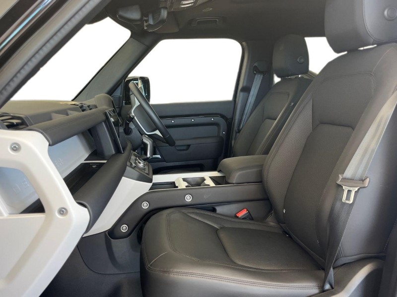 2024 (74) Defender 3.0 D350 X-dynamic SE 110 5Dr Auto [7 Seat] Estate 5593688