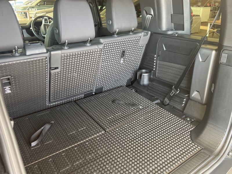 2024 (74) Defender 3.0 D350 X-dynamic SE 110 5Dr Auto [7 Seat] Estate 5593740