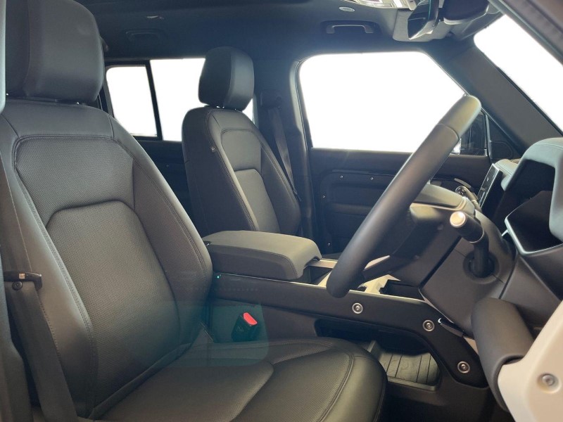 2024 (74) Defender 3.0 D350 X-dynamic SE 110 5Dr Auto [7 Seat] Estate 5593712