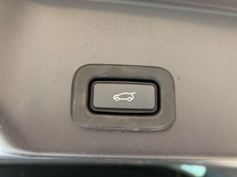 2021 (21) LAND ROVER RANGE ROVER EVOQUE 2.0 D200 R-Dynamic SE 5dr Auto 5556223